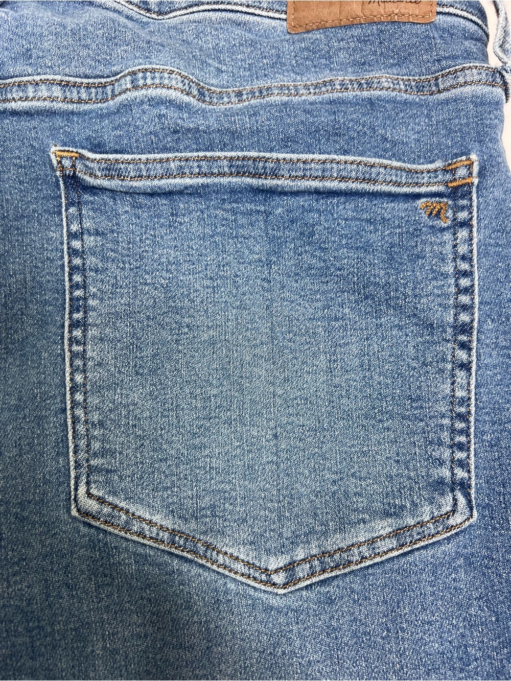 Madewell Denim Jeans - Picture 4 of 8